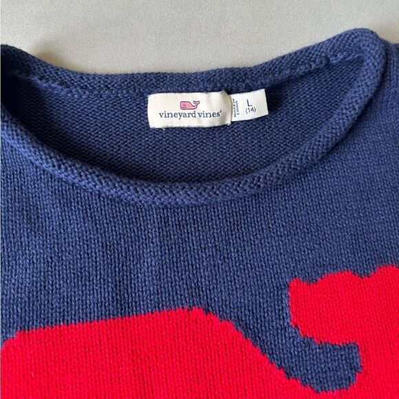 🎉5 for $45🎉 vineyard vines Sweater Pullover Logo Girls Size L 14 - Picture 6 of 7